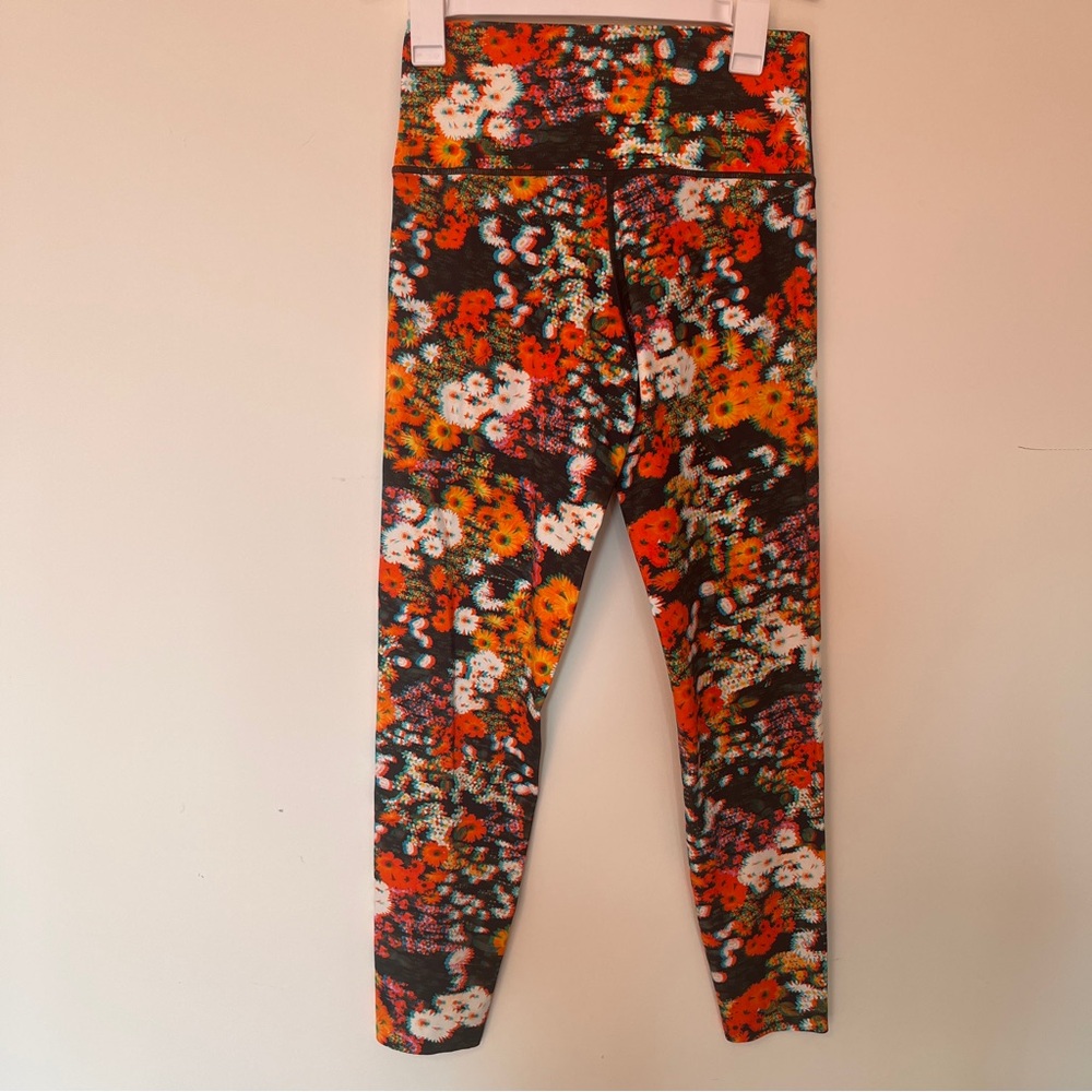 AE large offline leggings.